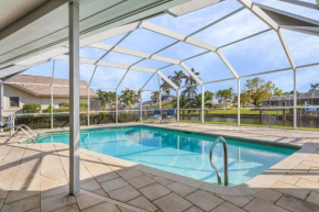 Direct Gulf Access, Large Heated Pool, and Pet-Friendly! - Villa Paws in Paradise - Roelens